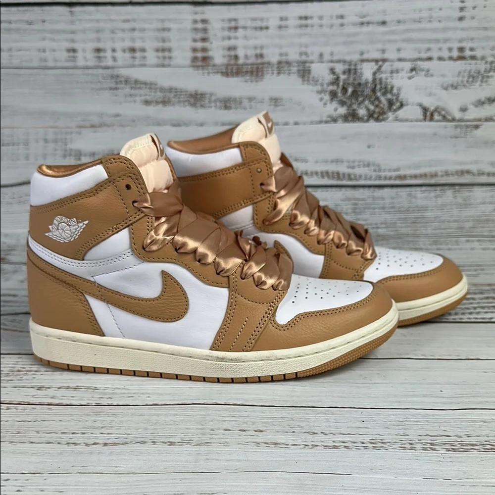 Nike Air Jordan 1 Retro High OG Praline Women’s - Picture 1 of 7